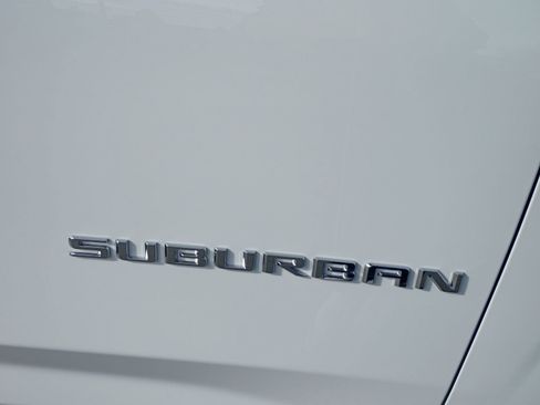 New 2026 Chevrolet Suburban LT w/ Comfort Package image 19