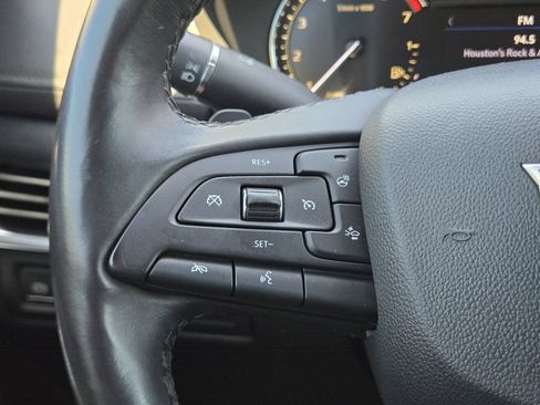 Used 2019 Cadillac XT4 Premium Luxury FWD image 28