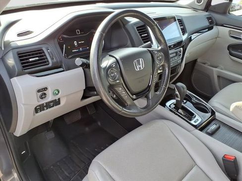 Used 2019 Honda Ridgeline RTL-E image 15