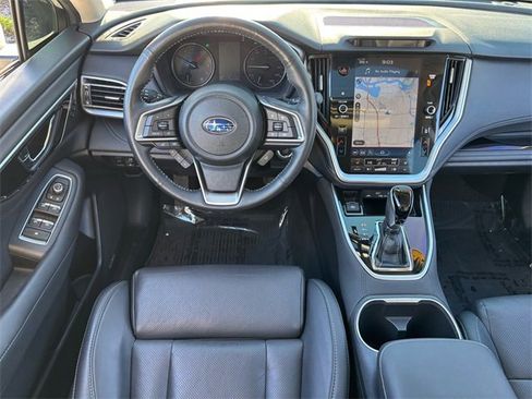 Used 2022 Subaru Outback Limited image 9