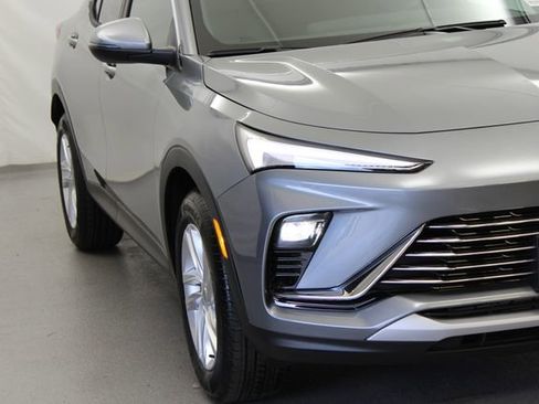 New 2026 Buick Envista Preferred FWD image 3