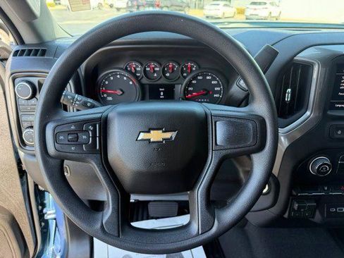 Used 2026 Chevrolet Silverado 2500 Custom AWD/4WD image 8