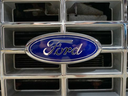 Used 1987 Ford E-150 and Econoline 150 RWD image 21