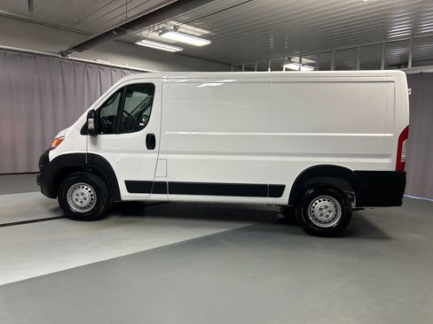 Used 2025 RAM ProMaster 2500 image 4