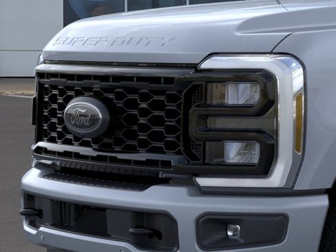 New 2026 Ford F250 Lariat w/ Black Appearance Package AWD/4WD image 48