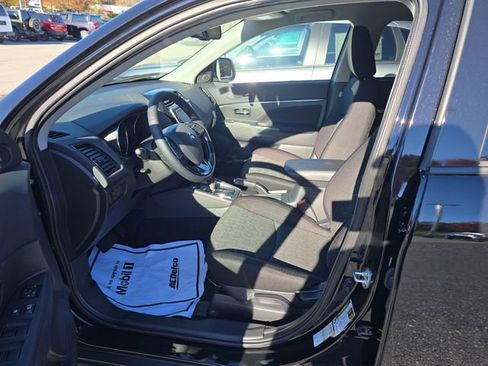 New 2025 Mitsubishi Outlander Sport LE image 13