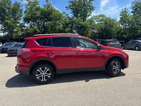Used 2016 Toyota RAV4 LE FWD image 30