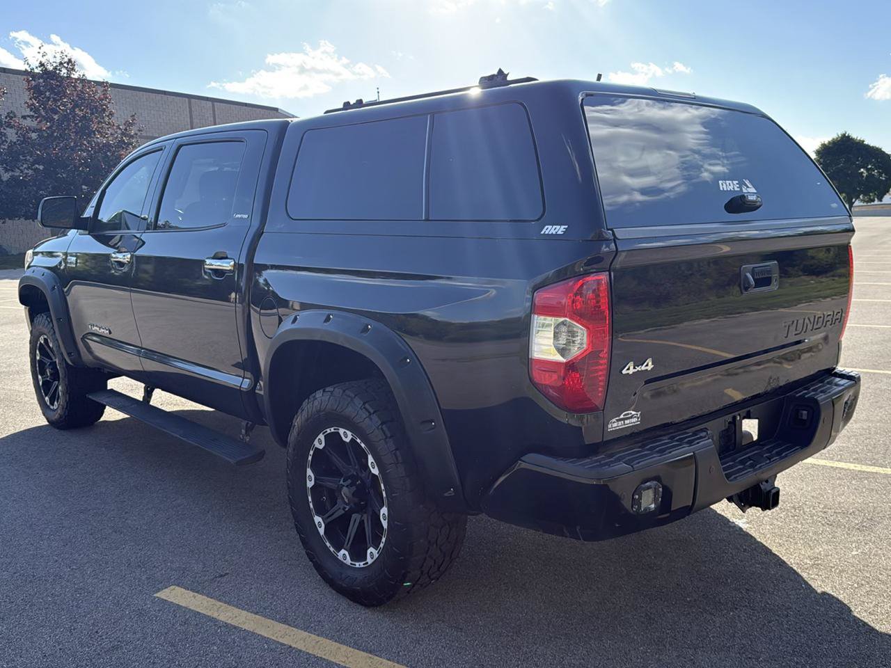 Used 2015 Toyota Tundra Limited AWD/4WD image 7