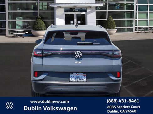 Certified 2023 Volkswagen ID.4 Pro RWD image 5