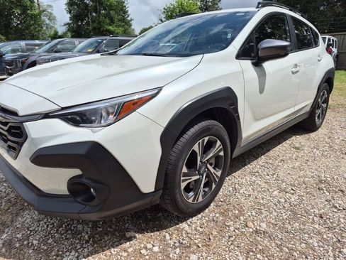 Used 2025 Subaru Crosstrek 2.0i Premium image 1