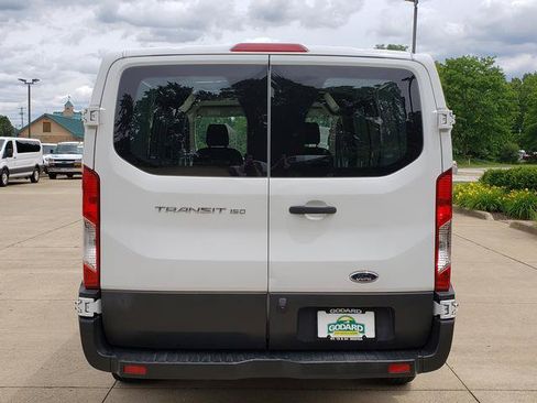 Used 2017 Ford Transit 150 130 Low Roof RWD image 4