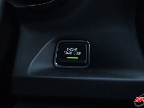 Used 2018 Chevrolet Camaro SS image 12