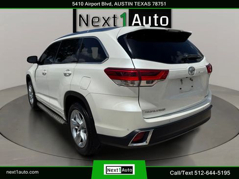 Used 2018 Toyota Highlander Limited FWD image 15