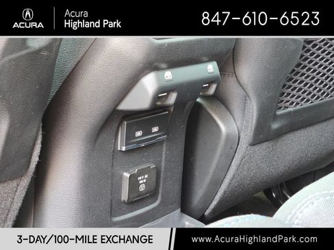 Used 2022 Jeep Wrangler Unlimited Rubicon 4xe w/ Cold Weather Group AWD/4WD image 25