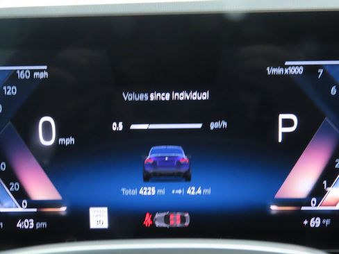 Used 2025 BMW 230i Coupe w/ Convenience Package image 33