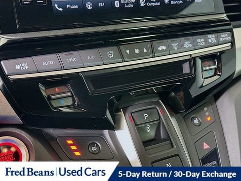 Used 2025 Honda Odyssey EX-L image 16
