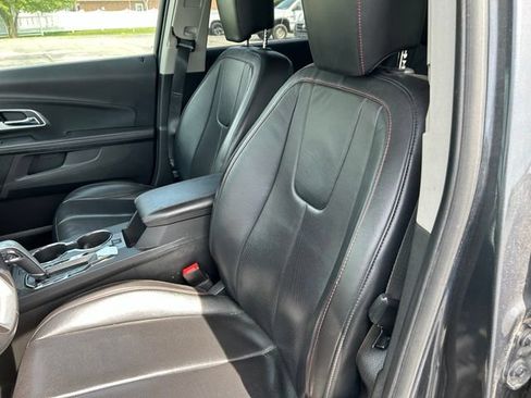 Used 2011 Chevrolet Equinox LT w/ Chrome Appearance Package FWD image 18