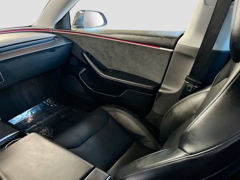 Used 2025 Tesla Model 3 Long Range AWD/4WD image 24