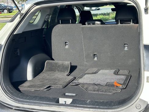 Used 2024 Kia Sportage EX image 12