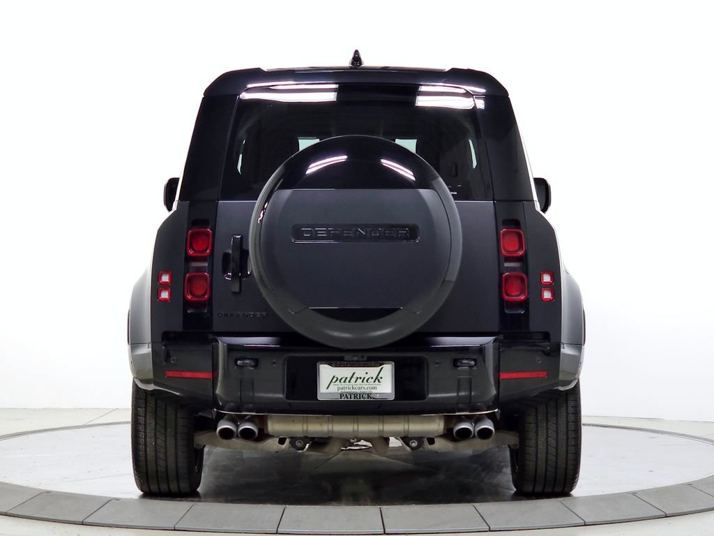 Used 2025 Land Rover Defender 110 X-Dynamic SE AWD/4WD image 6