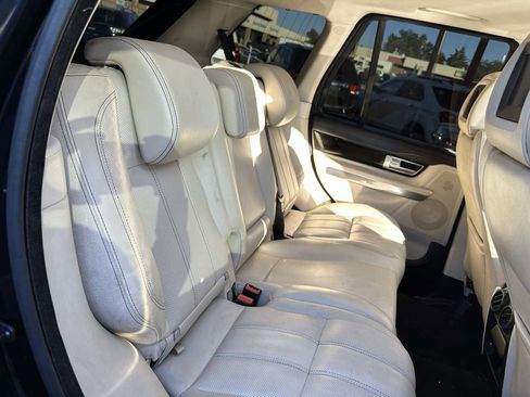 Used 2011 Land Rover Range Rover Sport Supercharged image 19
