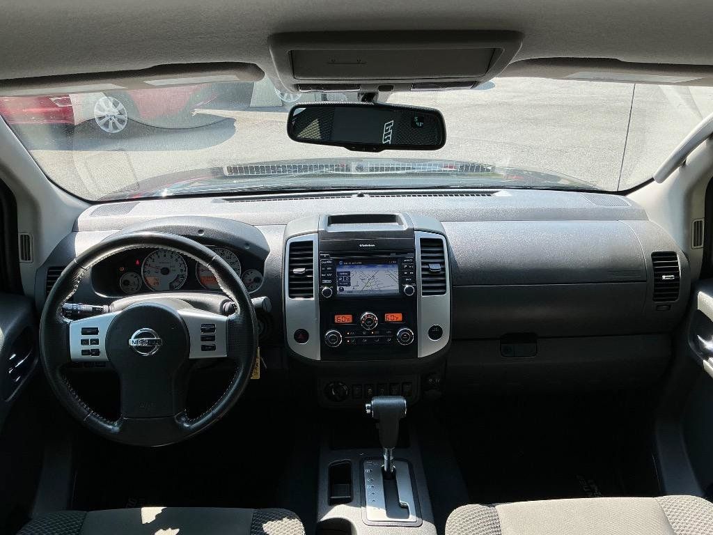 Used 2019 Nissan Frontier PRO-4X AWD/4WD image 14