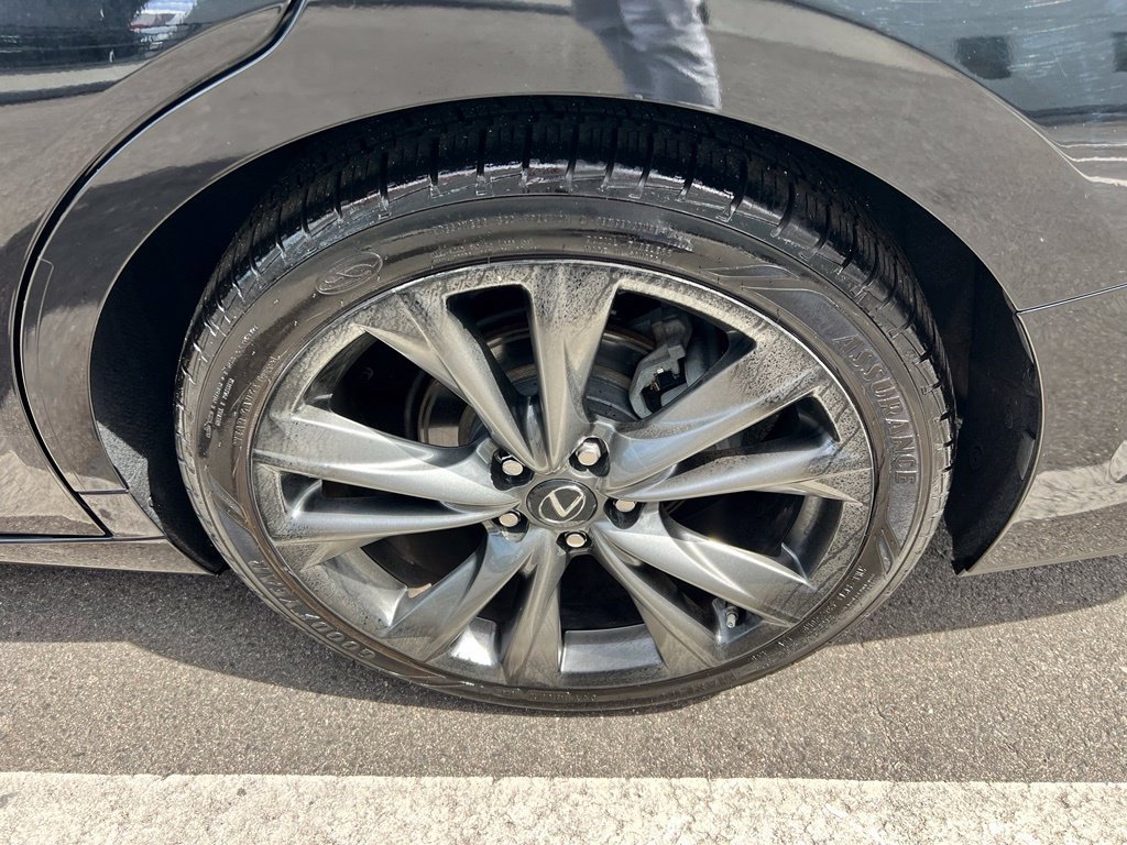 Used 2020 Lexus ES 350 F Sport w/ Accessory Package FWD image 15