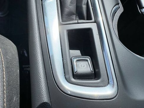 Used 2022 Chevrolet Equinox LT FWD image 22