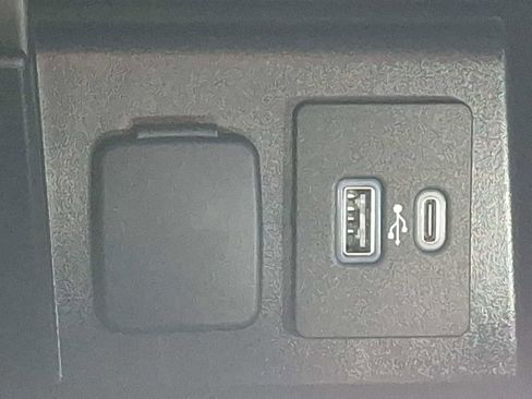 Used 2023 Ford Explorer ST w/ Equipment Group 401A image 26