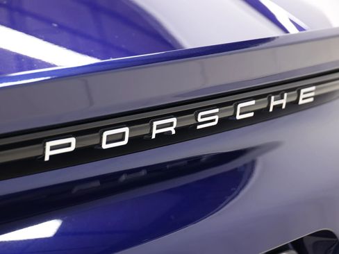 Used 2021 Porsche 718 Cayman RWD image 46