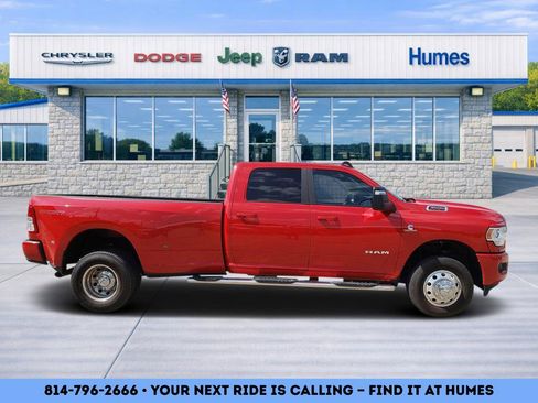 Used 2024 RAM 3500 Big Horn w/ Sport Appearance Package AWD/4WD image 2