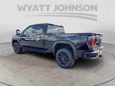 New 2026 GMC Sierra 2500 AT4 w/ AT4 Premium Plus Package AWD/4WD image 3