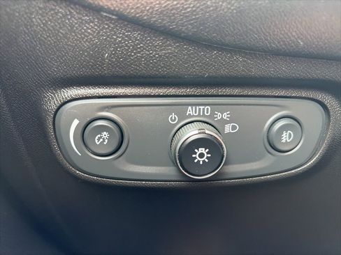 Certified 2020 Chevrolet Equinox LT image 41