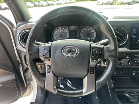 Used 2019 Toyota Tacoma TRD Pro AWD/4WD image 31