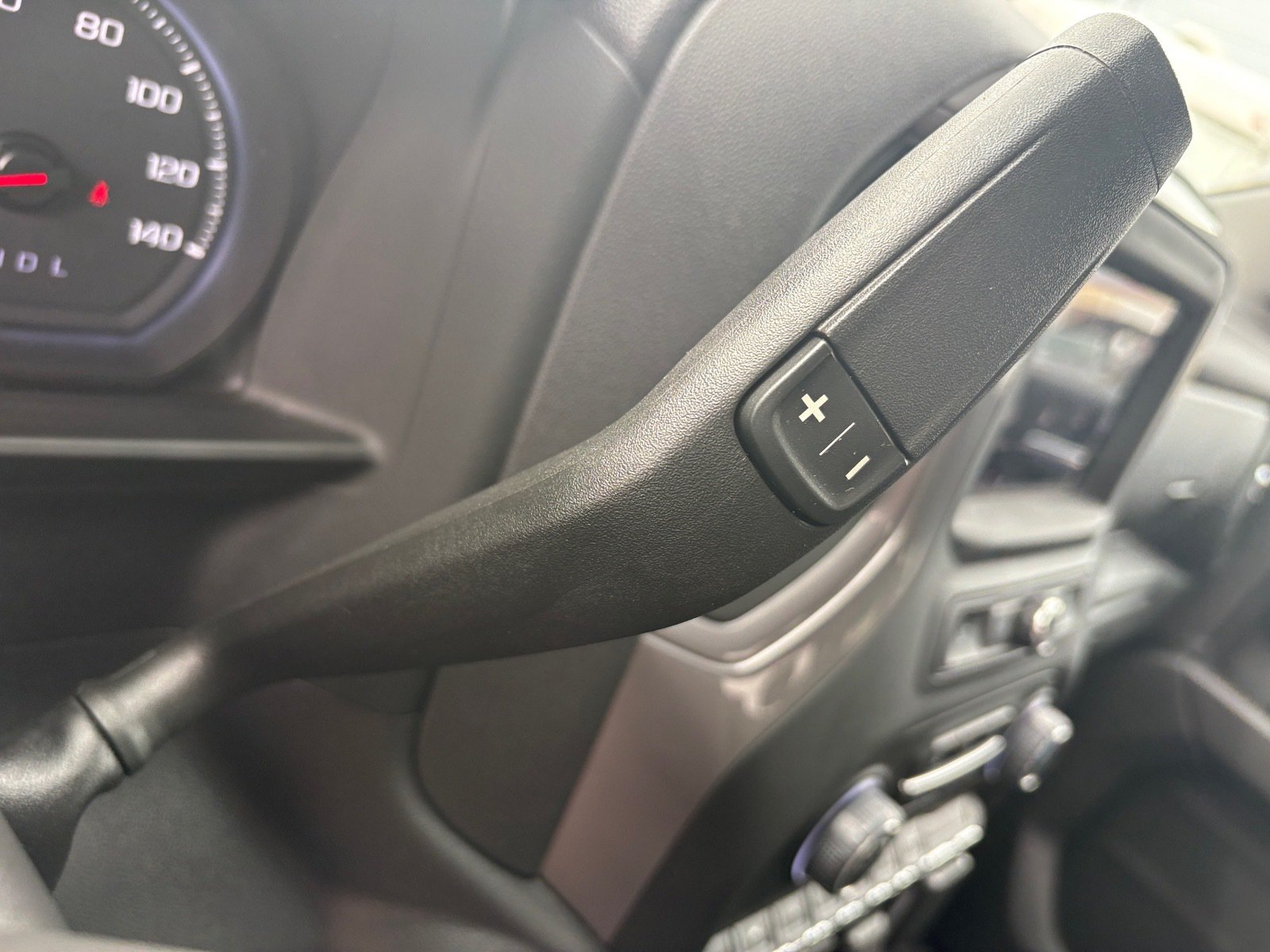 Used 2023 Chevrolet Silverado 1500 Custom RWD image 22