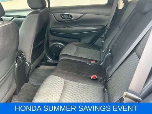 Used 2020 Nissan Rogue S FWD image 14