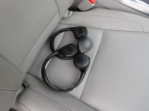 Used 2016 Acura MDX SH AWD w/Advance w/RES 4dr SUV image 24