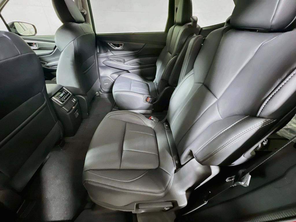 Used 2025 Subaru Ascent Limited w/ Popular Package #2 AWD/4WD image 22