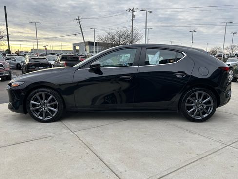 Used 2024 MAZDA MAZDA3 s image 4