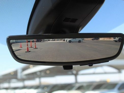 Used 2021 GMC Yukon XL Denali w/ Denali Premium Package image 36