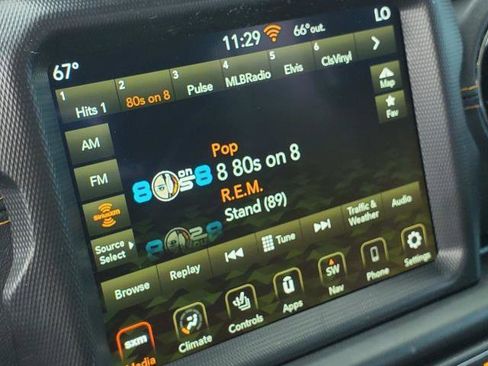 Used 2022 Jeep Gladiator Overland image 14