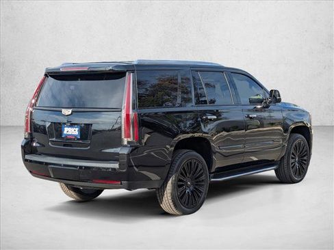 Used 2020 Cadillac Escalade Premium Luxury w/ Escalade Sport Edition image 5