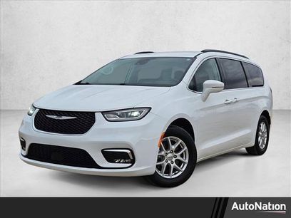 Used 2022 Chrysler Pacifica Touring-L