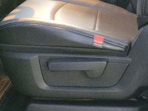 Used 2024 RAM 2500 Tradesman image 26