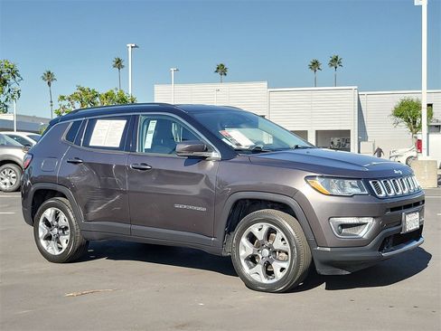 Used 2021 Jeep Compass Limited image 31