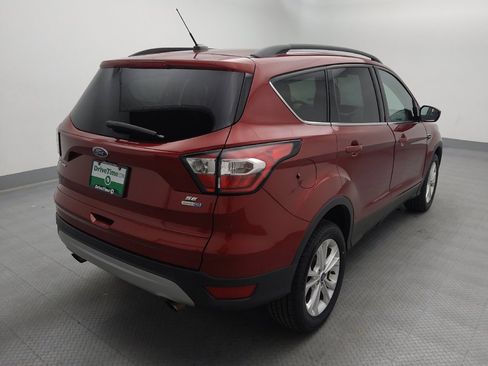 Used 2018 Ford Escape SE AWD/4WD image 9