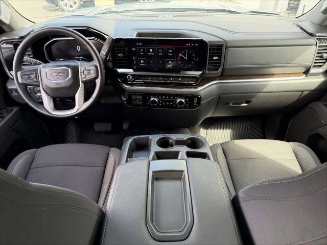 Used 2026 GMC Sierra 1500 SLE AWD/4WD image 16