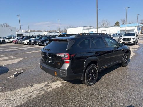 Used 2025 Subaru Outback Wilderness w/ Wilderness Package image 3