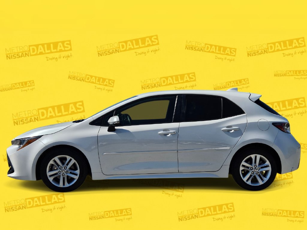 Used 2022 Toyota Corolla SE FWD image 3