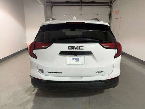 Certified 2021 GMC Terrain SLT w/ Infotainment Package II AWD/4WD image 6